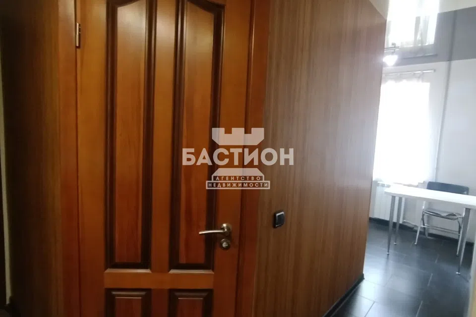 Продаётся 3-комнатная квартира, 60 м²