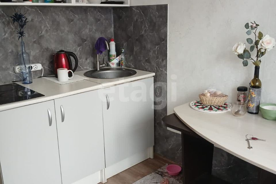 Продаётся 1-комнатная квартира, 27 м²