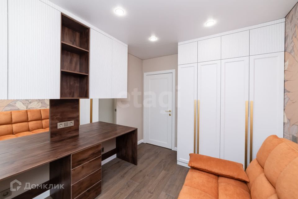Продаётся 2-комнатная квартира, 61.6 м²