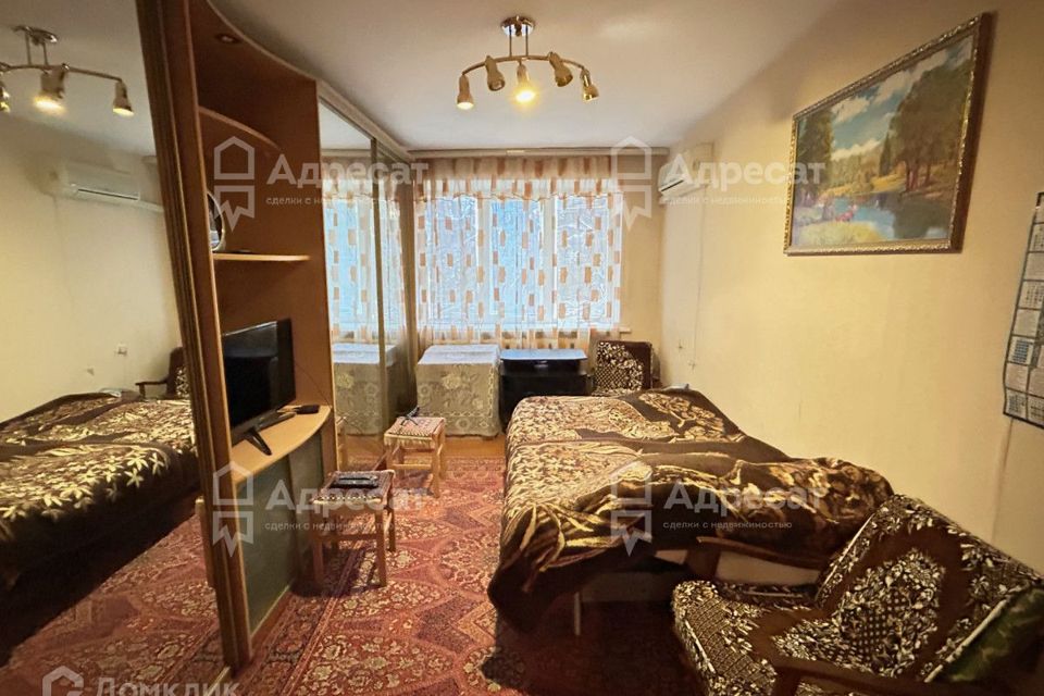 Продаётся 3-комнатная квартира, 57.9 м²