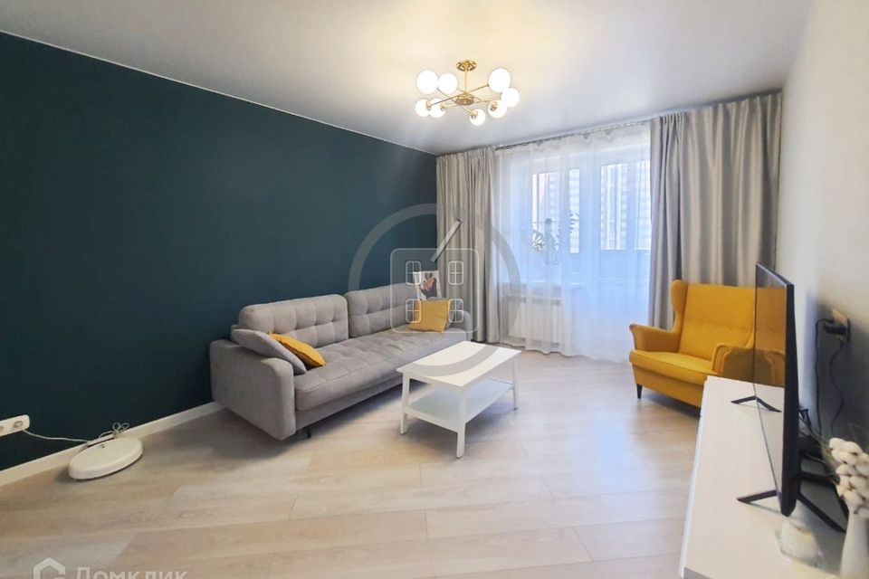 Продаётся 3-комнатная квартира, 75.6 м²