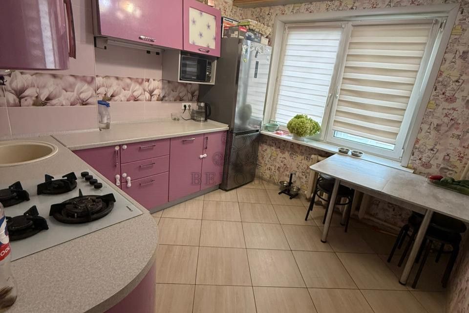 Продаётся 3-комнатная квартира, 64 м²