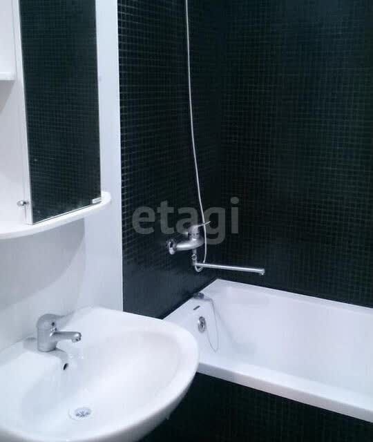 Продаётся 1-комнатная квартира, 45 м²