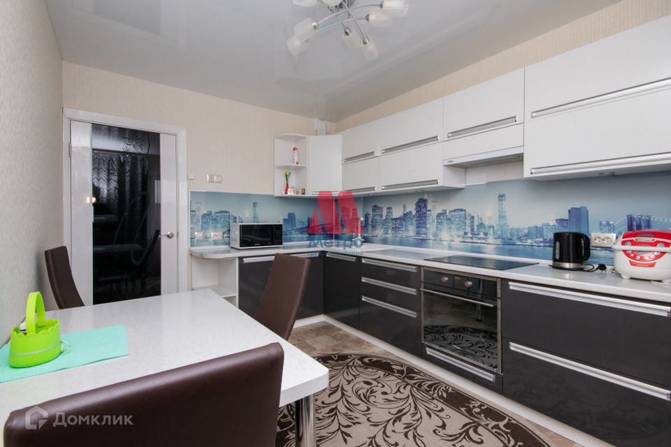 Продаётся 3-комнатная квартира, 73.7 м²