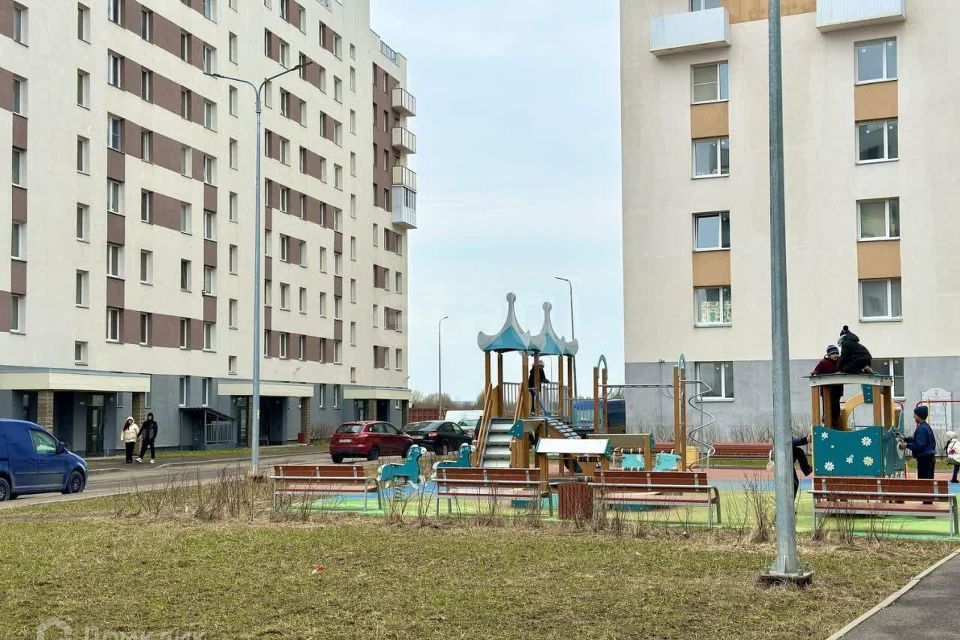 Продаётся 1-комнатная квартира, 30.7 м²