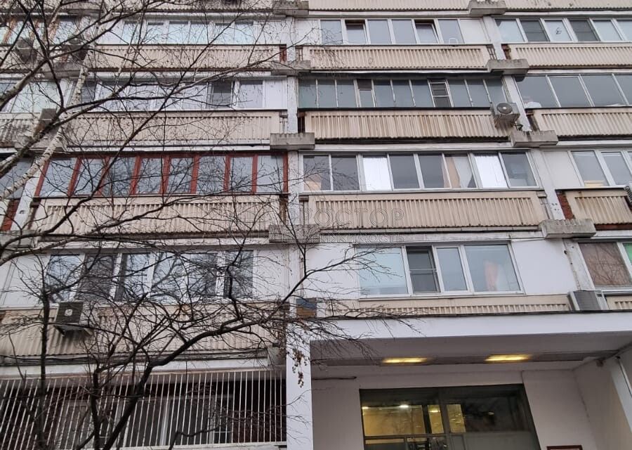 Продаётся комната в 1-комн. квартире, 36 м²