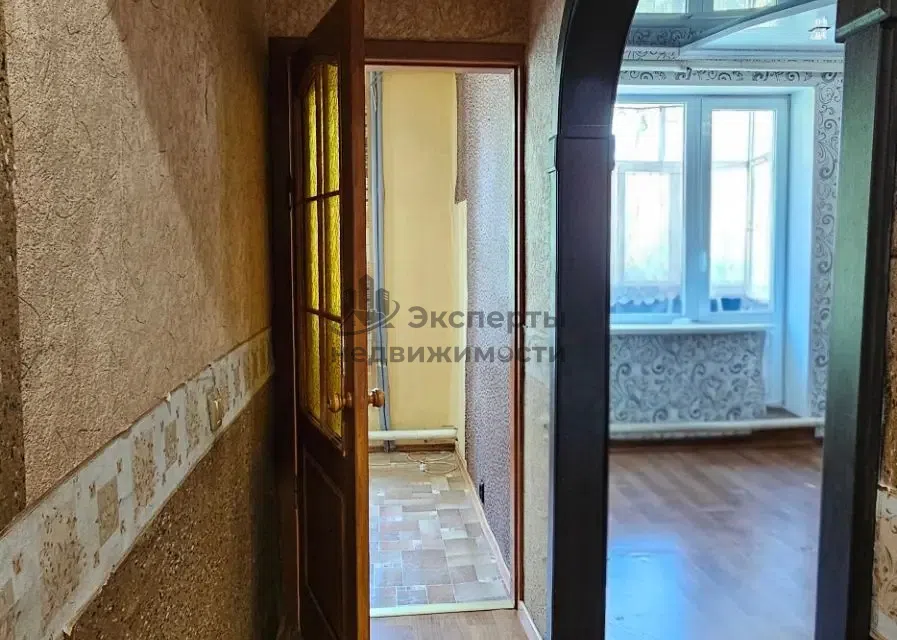 Продаётся 3-комнатная квартира, 53.9 м²