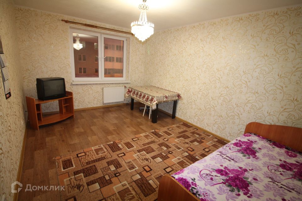 Продаётся 1-комнатная квартира, 40.2 м²