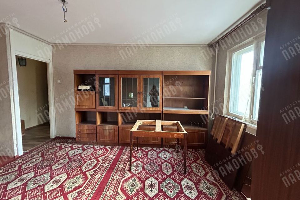 Продаётся 3-комнатная квартира, 47.9 м²