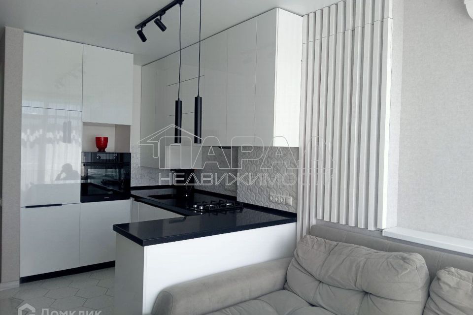 Продаётся 3-комнатная квартира, 75.8 м²