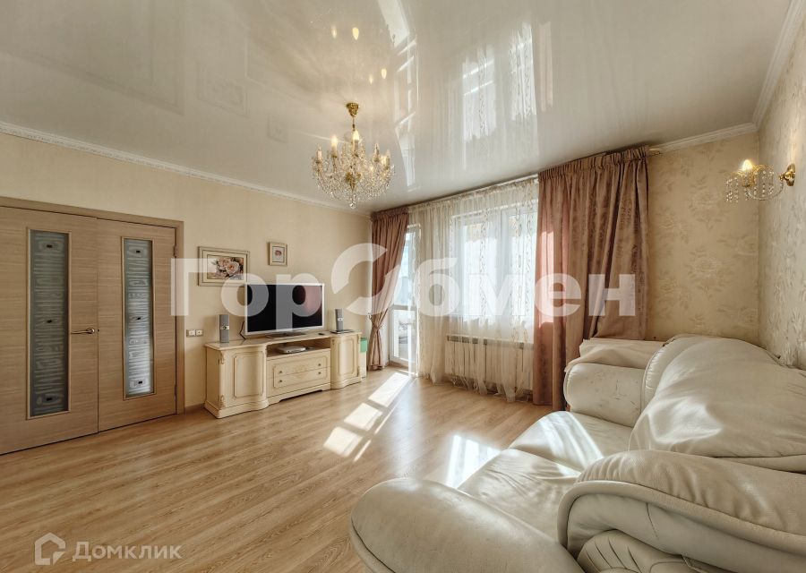 Продаётся 1-комнатная квартира, 41.2 м²