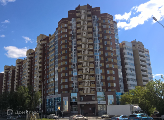 Продаётся 3-комнатная квартира, 106.4 м²