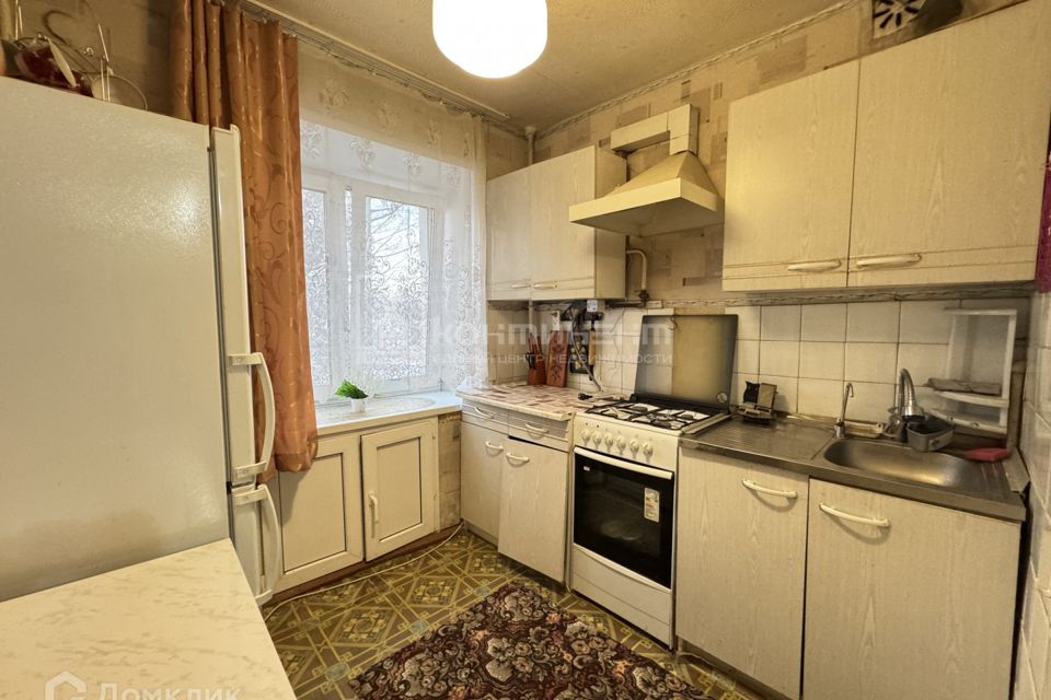 Продаётся 2-комнатная квартира, 43.7 м²