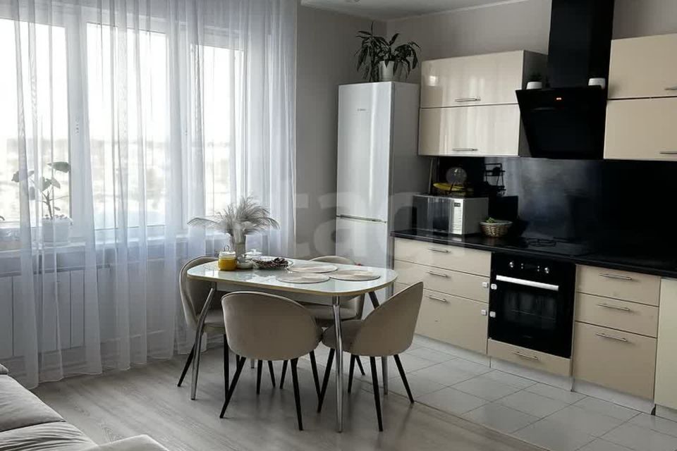 Продаётся 2-комнатная квартира, 58 м²