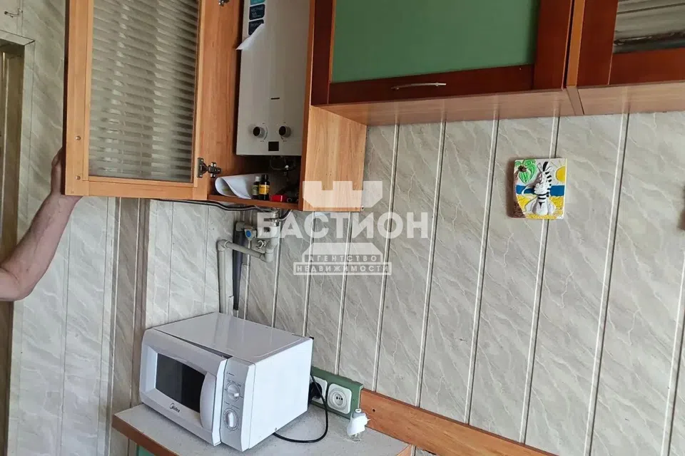 Продаётся 3-комнатная квартира, 63.2 м²