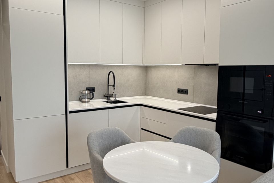 Продаётся 1-комнатная квартира, 44.1 м²