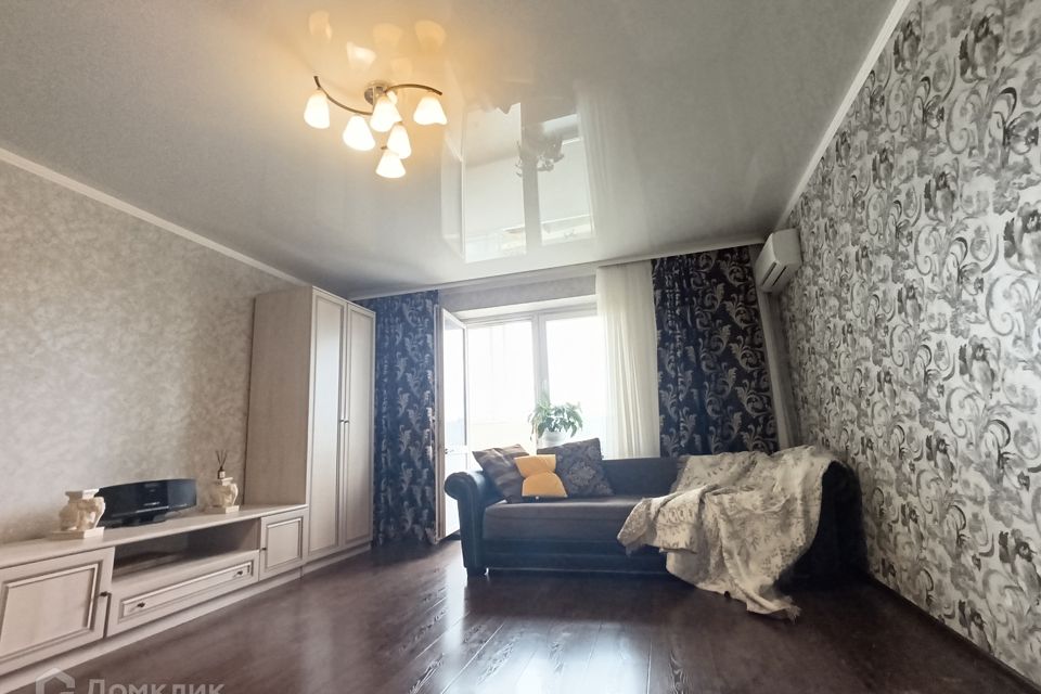 Продаётся 1-комнатная квартира, 48 м²