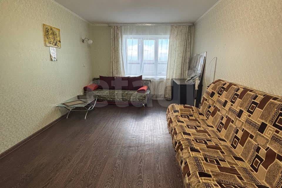 Продаётся 1-комнатная квартира, 37.3 м²