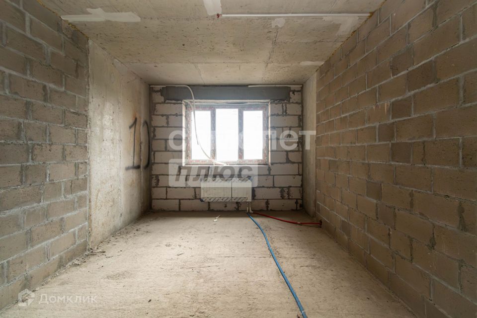 Продаётся 1-комнатная квартира, 38.3 м²