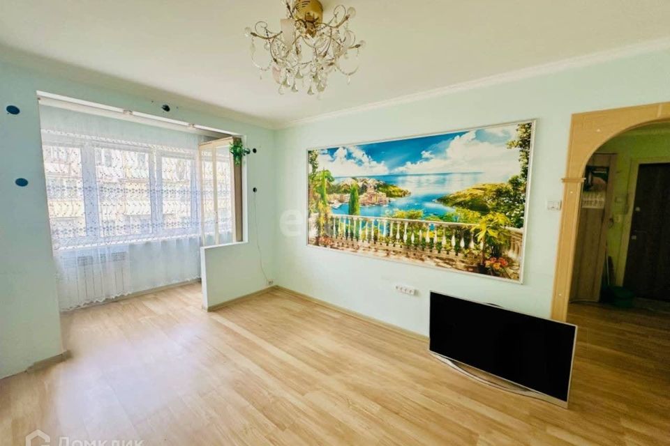 Продаётся 2-комнатная квартира, 55.7 м²