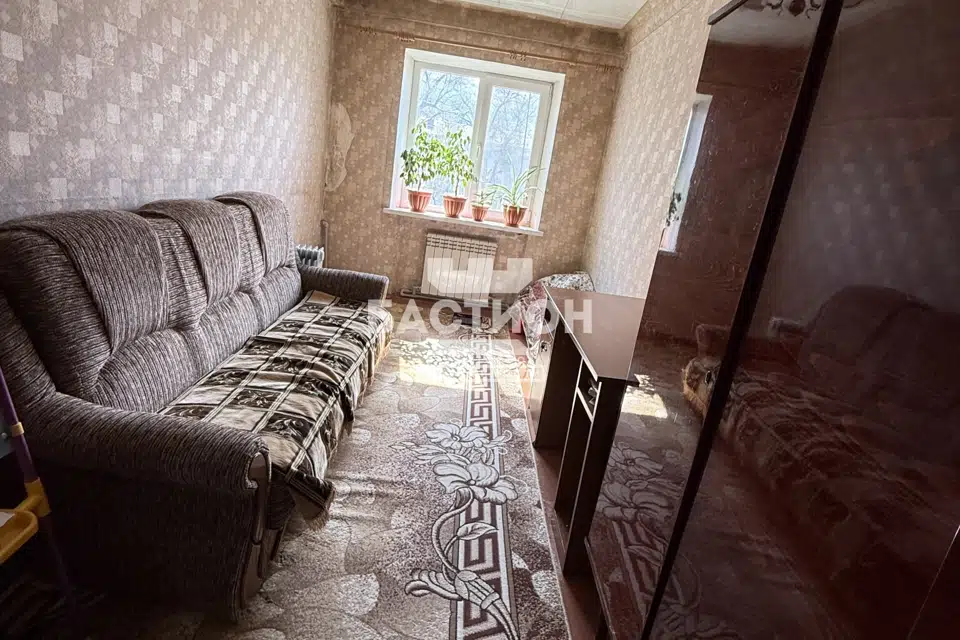Продаётся 3-комнатная квартира, 55.4 м²