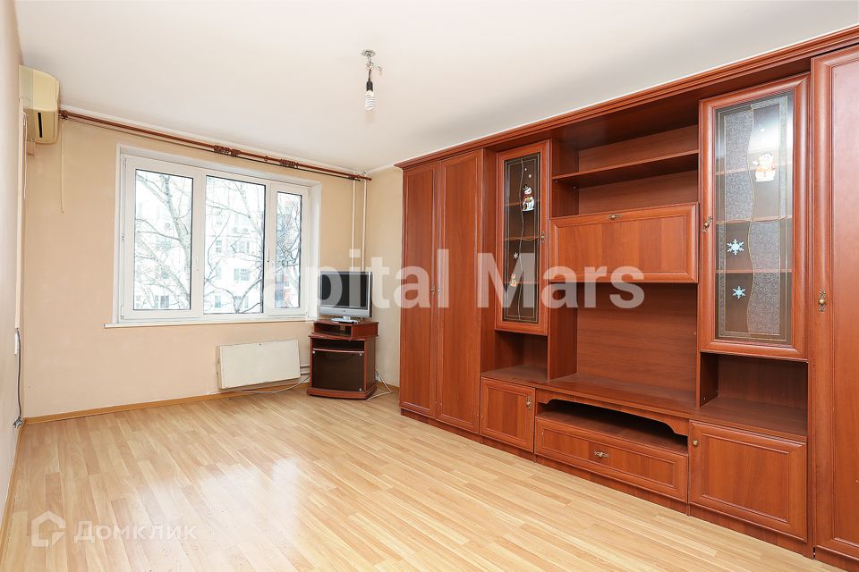 Продаётся 3-комнатная квартира, 57 м²