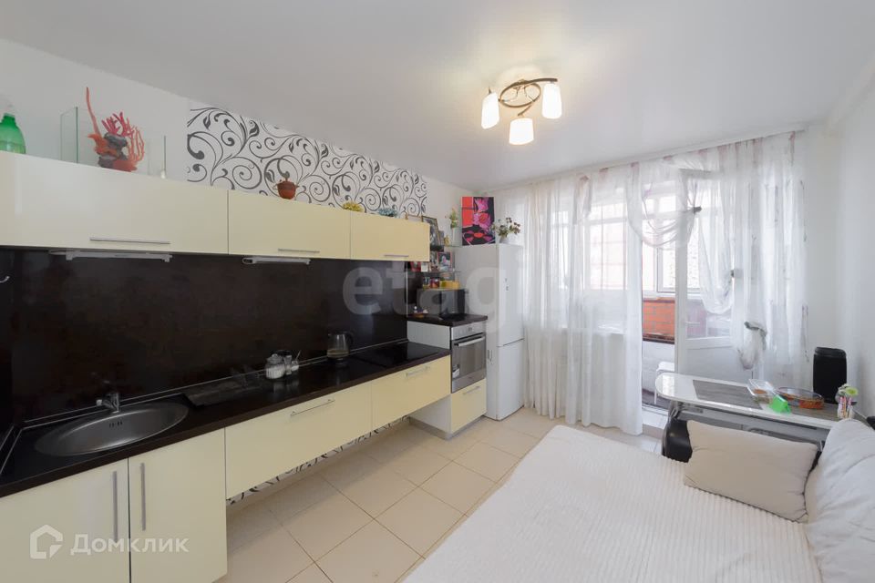Продаётся 1-комнатная квартира, 49.6 м²