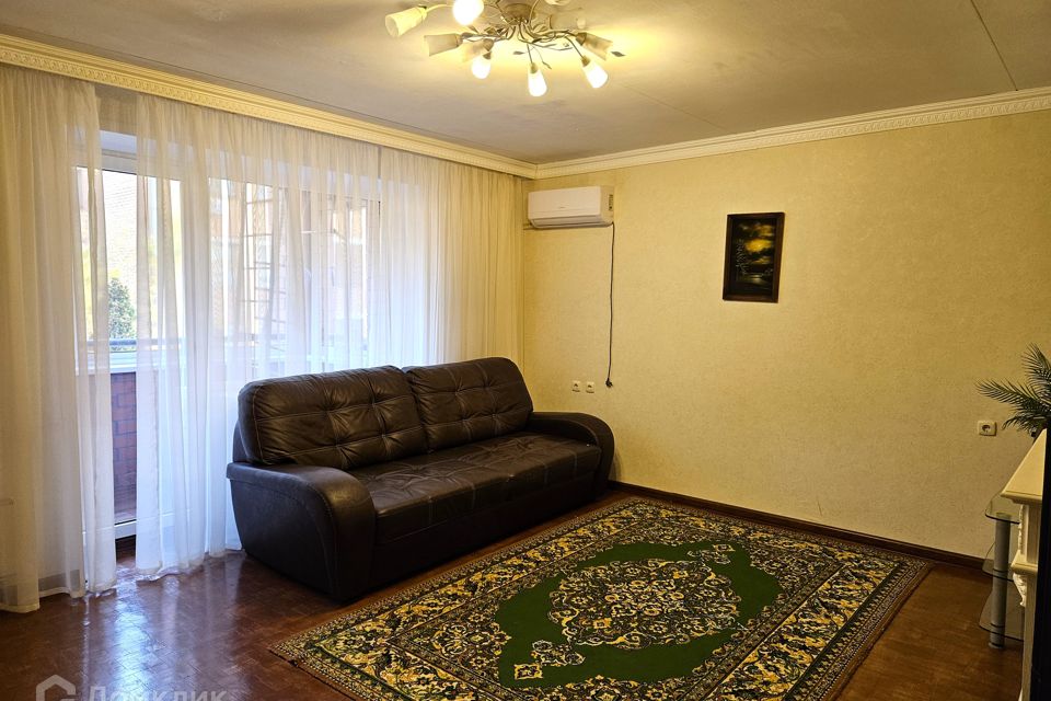Сдаётся 4-комнатная квартира, 87.7 м²