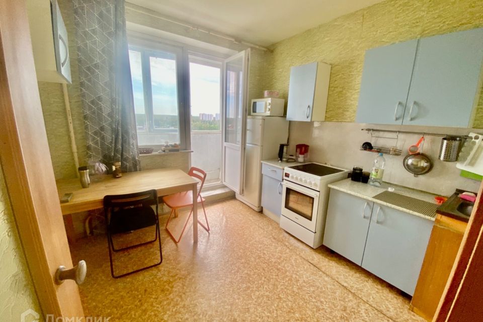 Продаётся 1-комнатная квартира, 43 м²