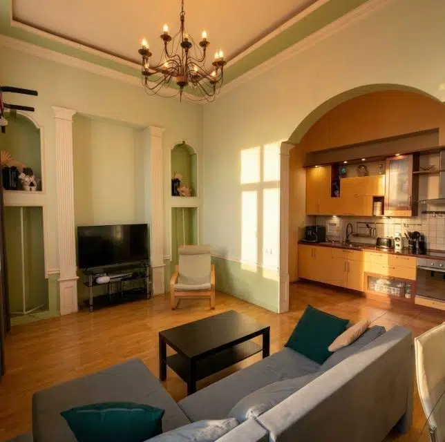 Продаётся 2-комнатная квартира, 51 м²