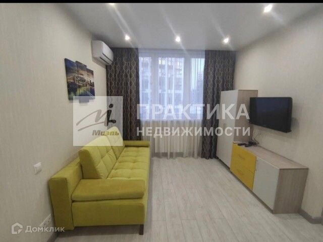 Сдаётся 1-комнатная квартира, 35 м²