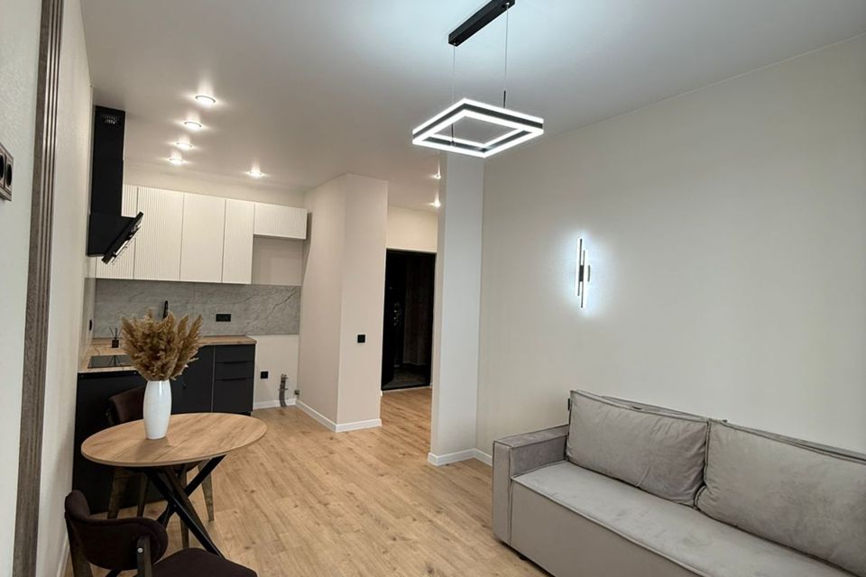 Продаётся 1-комнатная квартира, 37 м²