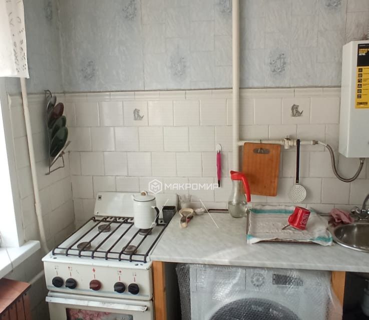 Продаётся 3-комнатная квартира, 59.4 м²