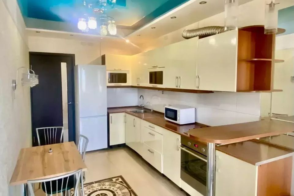Сдаётся 2-комнатная квартира, 67 м²