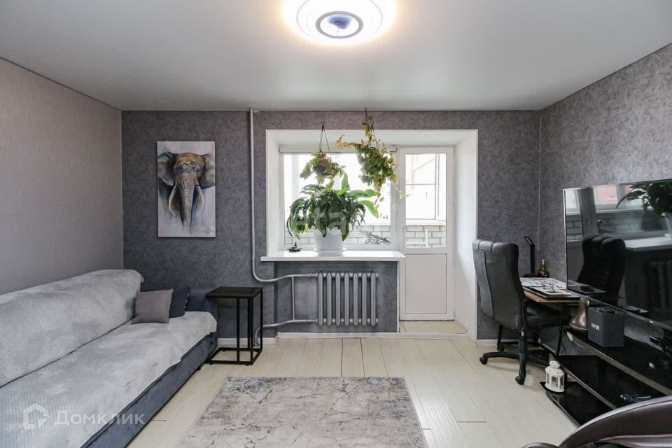 Продаётся 3-комнатная квартира, 63.5 м²