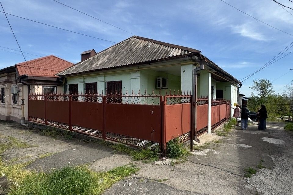 Продаётся 4-комнатная квартира, 93.8 м²