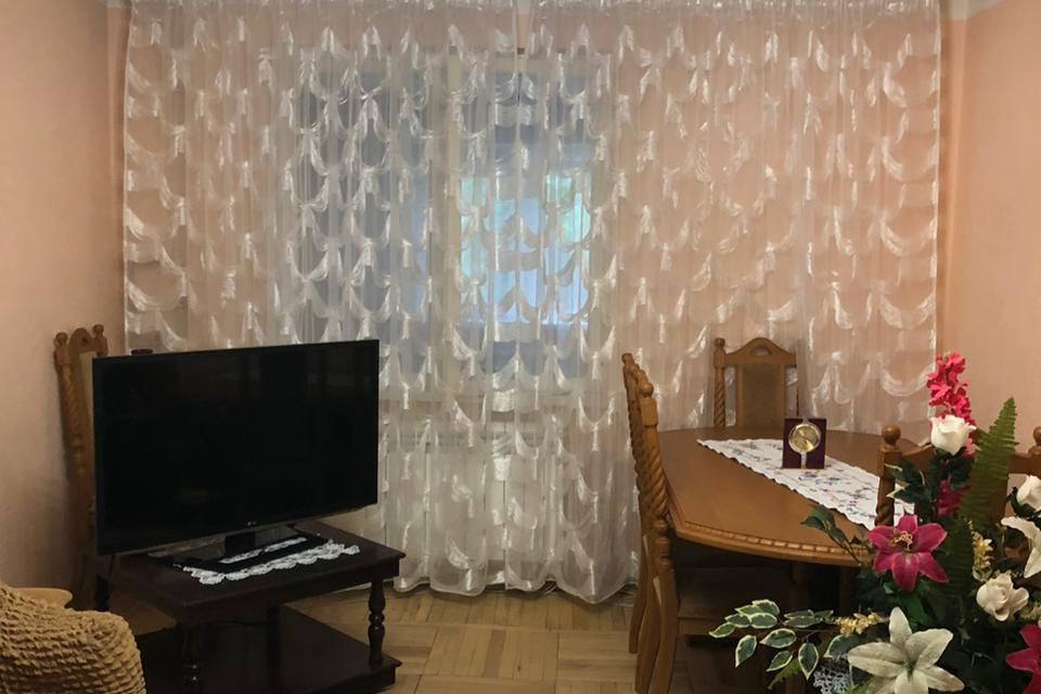 Продаётся 2-комнатная квартира, 60 м²
