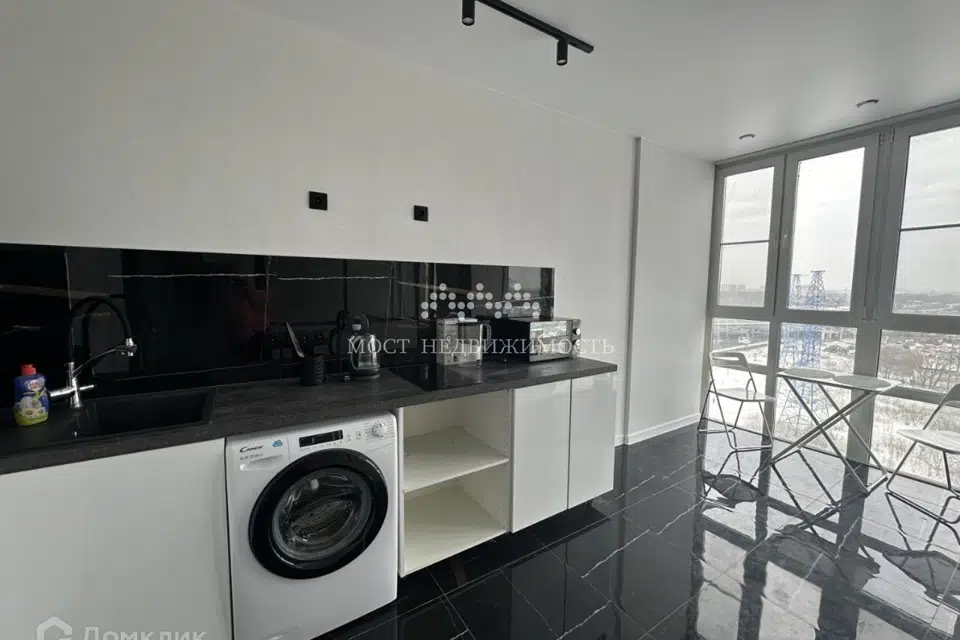 Продаётся 1-комнатная квартира, 37 м²