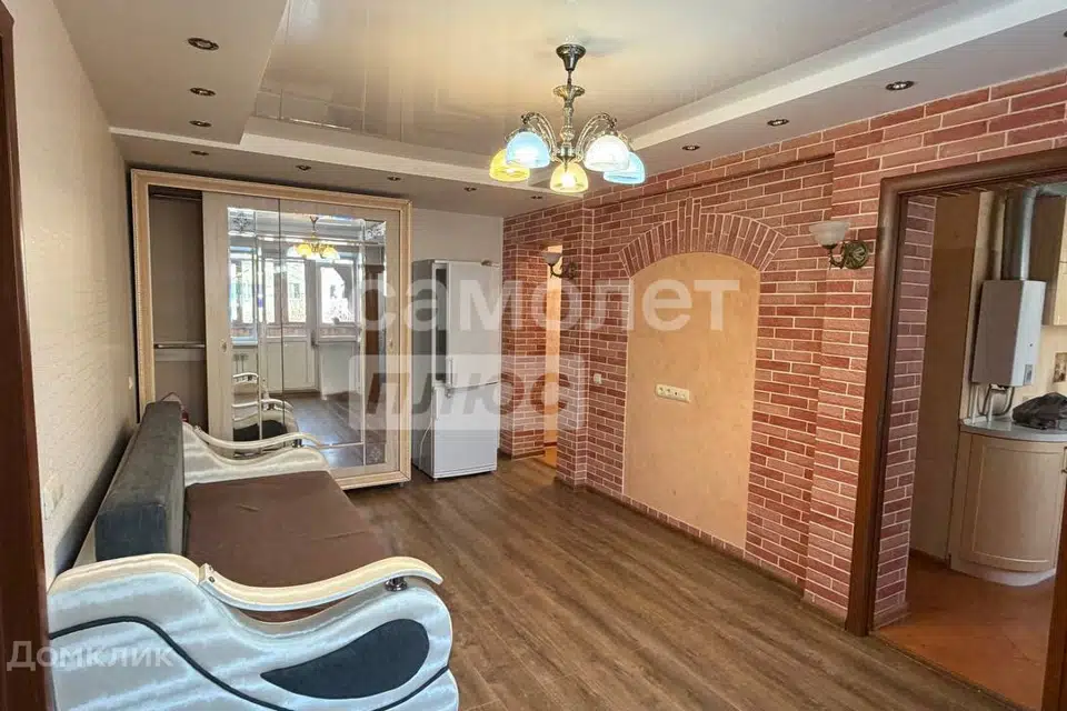 Продаётся 2-комнатная квартира, 42 м²