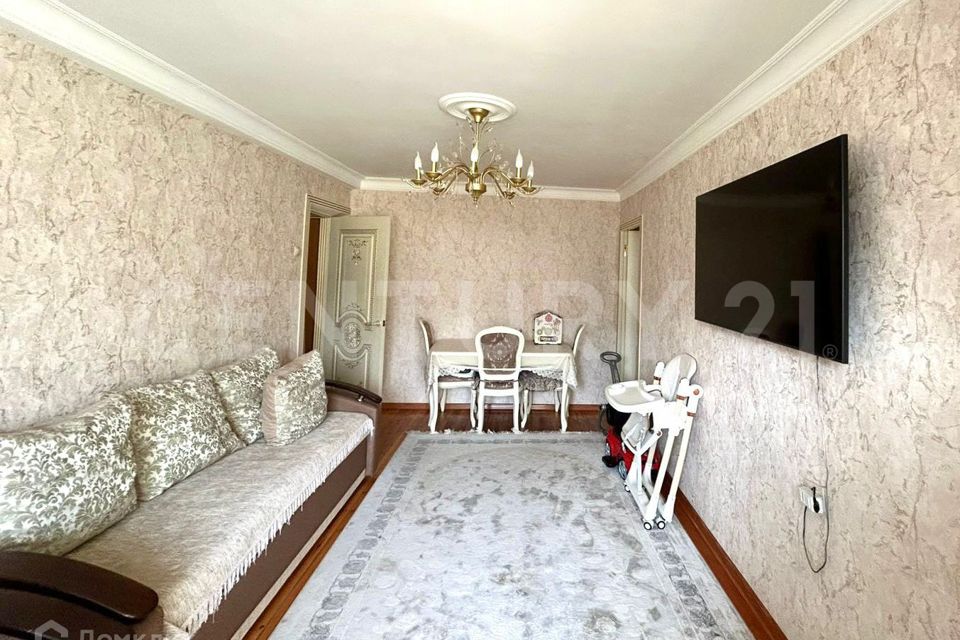 Продаётся 3-комнатная квартира, 57 м²