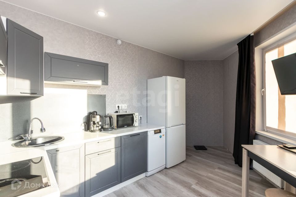 Продаётся 1-комнатная квартира, 39.3 м²
