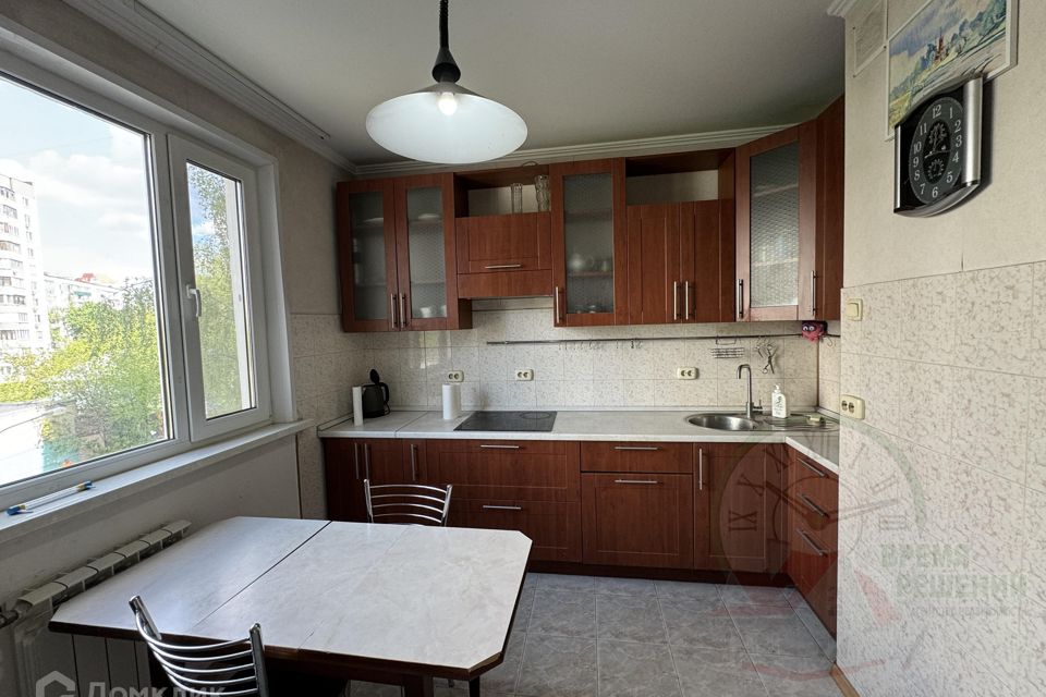 Продаётся 2-комнатная квартира, 56.3 м²