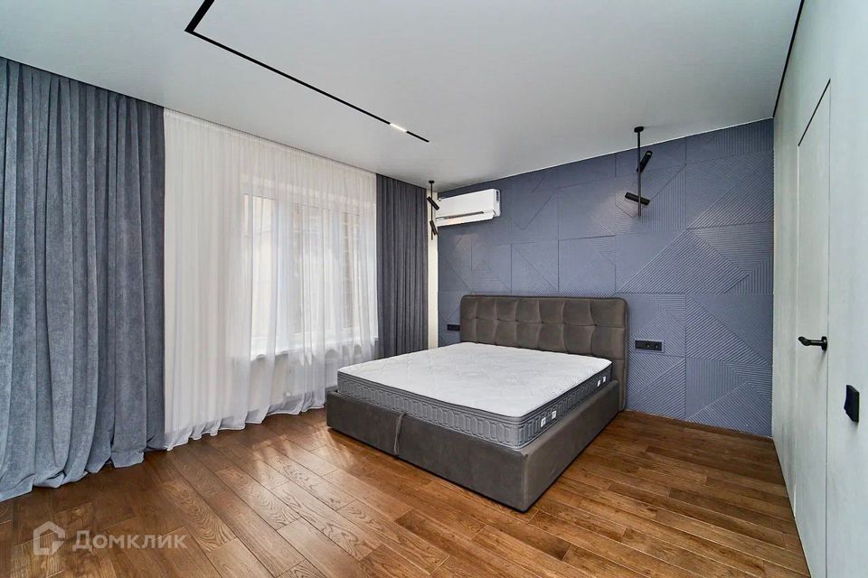 Продаётся 2-комнатная квартира, 69.9 м²