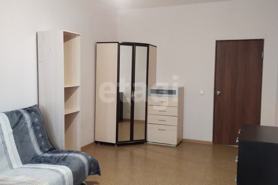 Продаётся 3-комнатная квартира, 76.7 м²