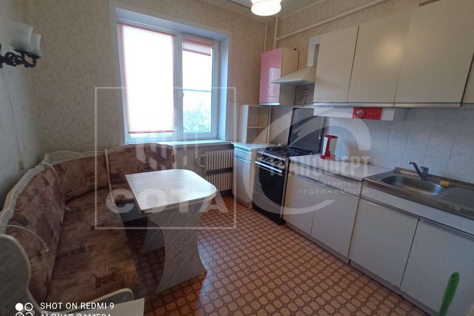 Продаётся 3-комнатная квартира, 69.8 м²