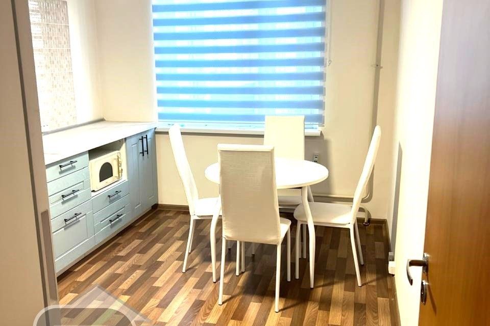 Продаётся 3-комнатная квартира, 72 м²