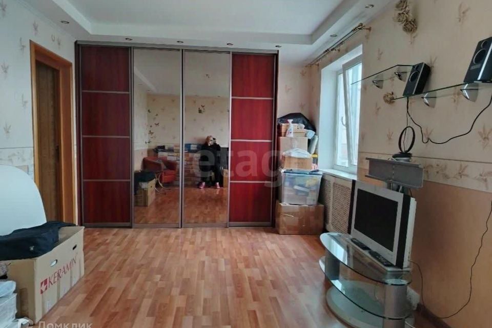 Продаётся 3-комнатная квартира, 69.8 м²