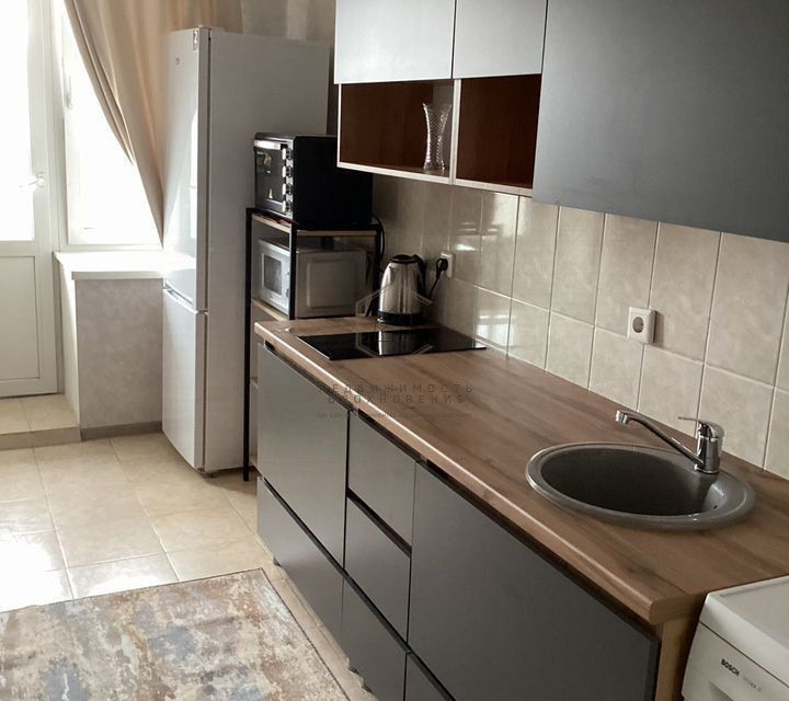 Сдаётся 1-комнатная квартира, 38 м²