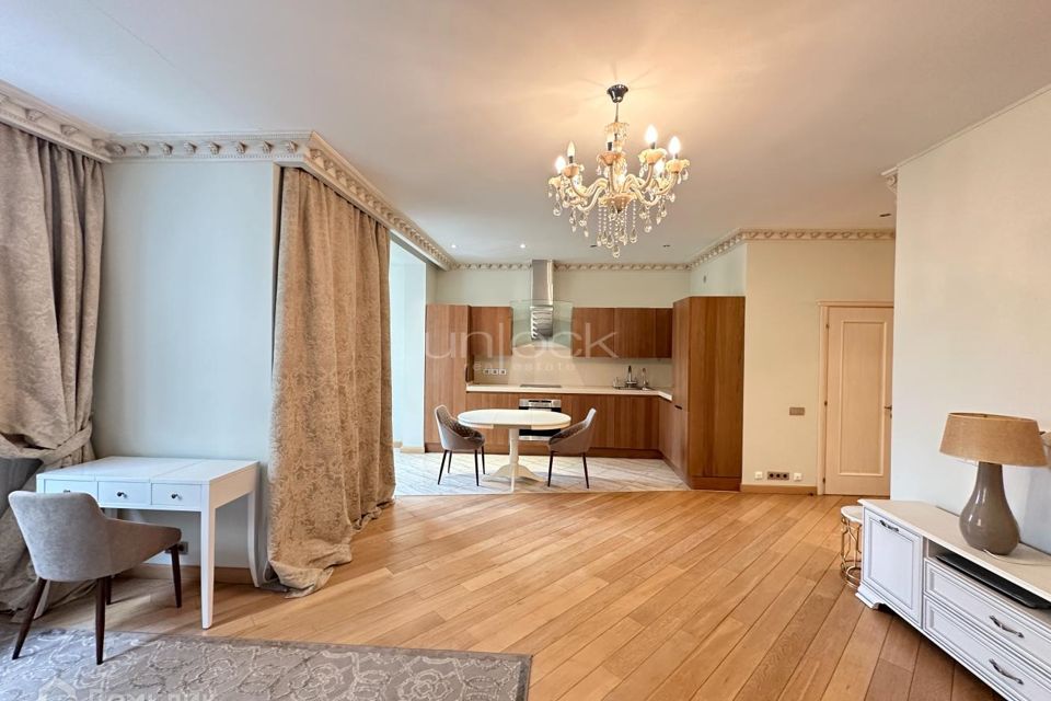 Продаётся 2-комнатная квартира, 85.6 м²