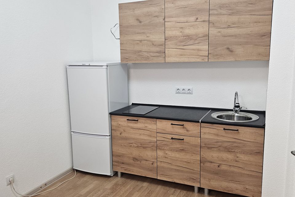Сдаётся 1-комнатная квартира, 37 м²